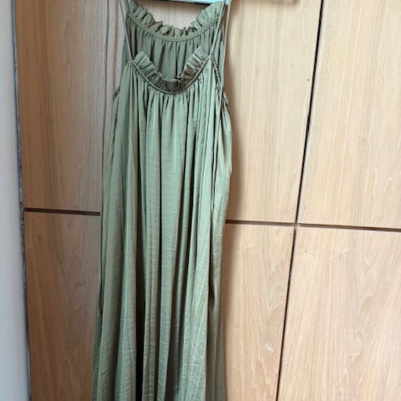 NWT Zara Satin Grecian Style Slip Dress in Army Green - Size Women's XS - Picture 3 of 5